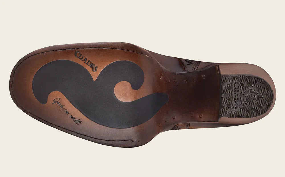 Botín de piel color café con cristales austriacos