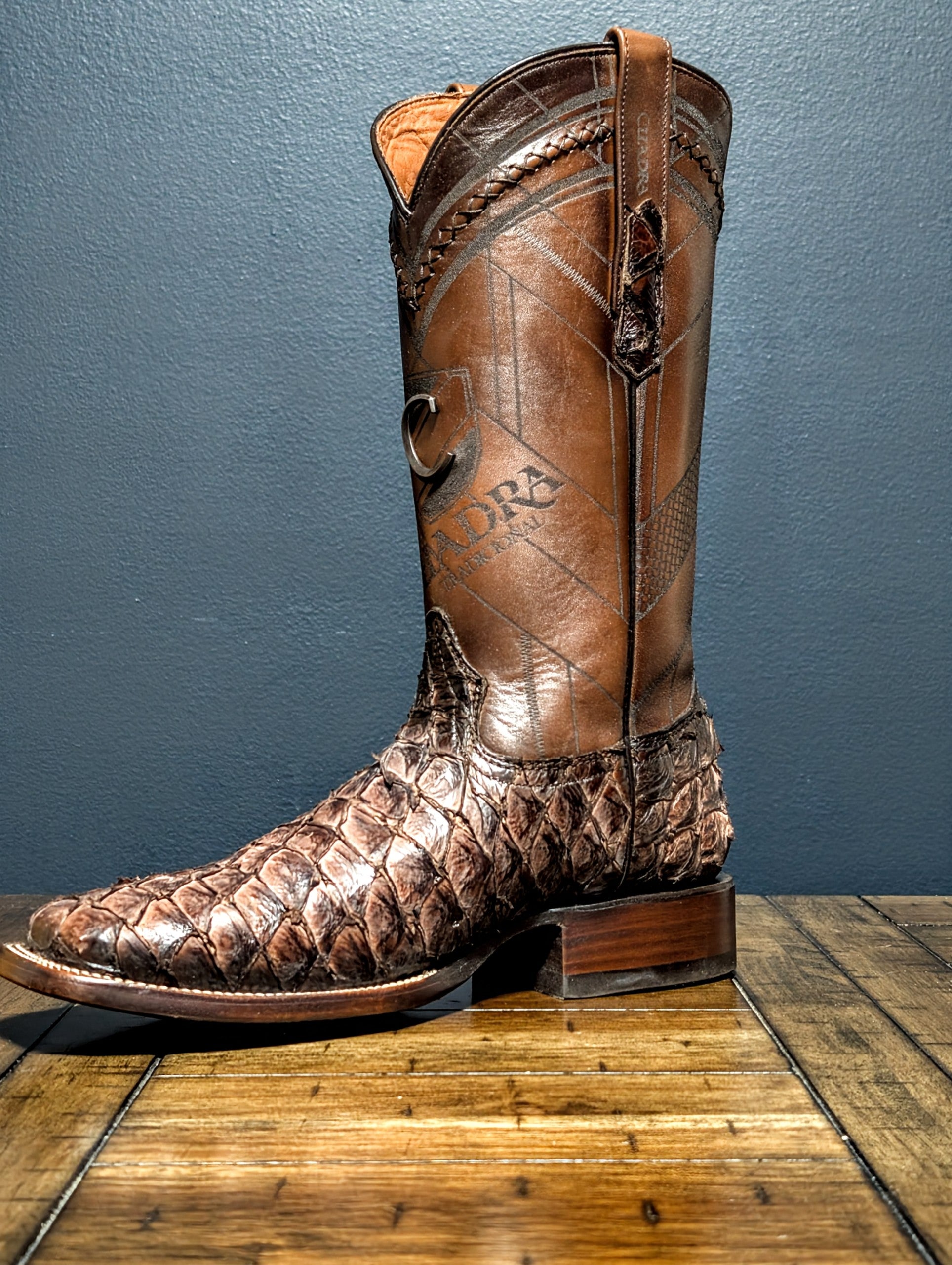 Botas en Piel de Pescado Horma Rodeo