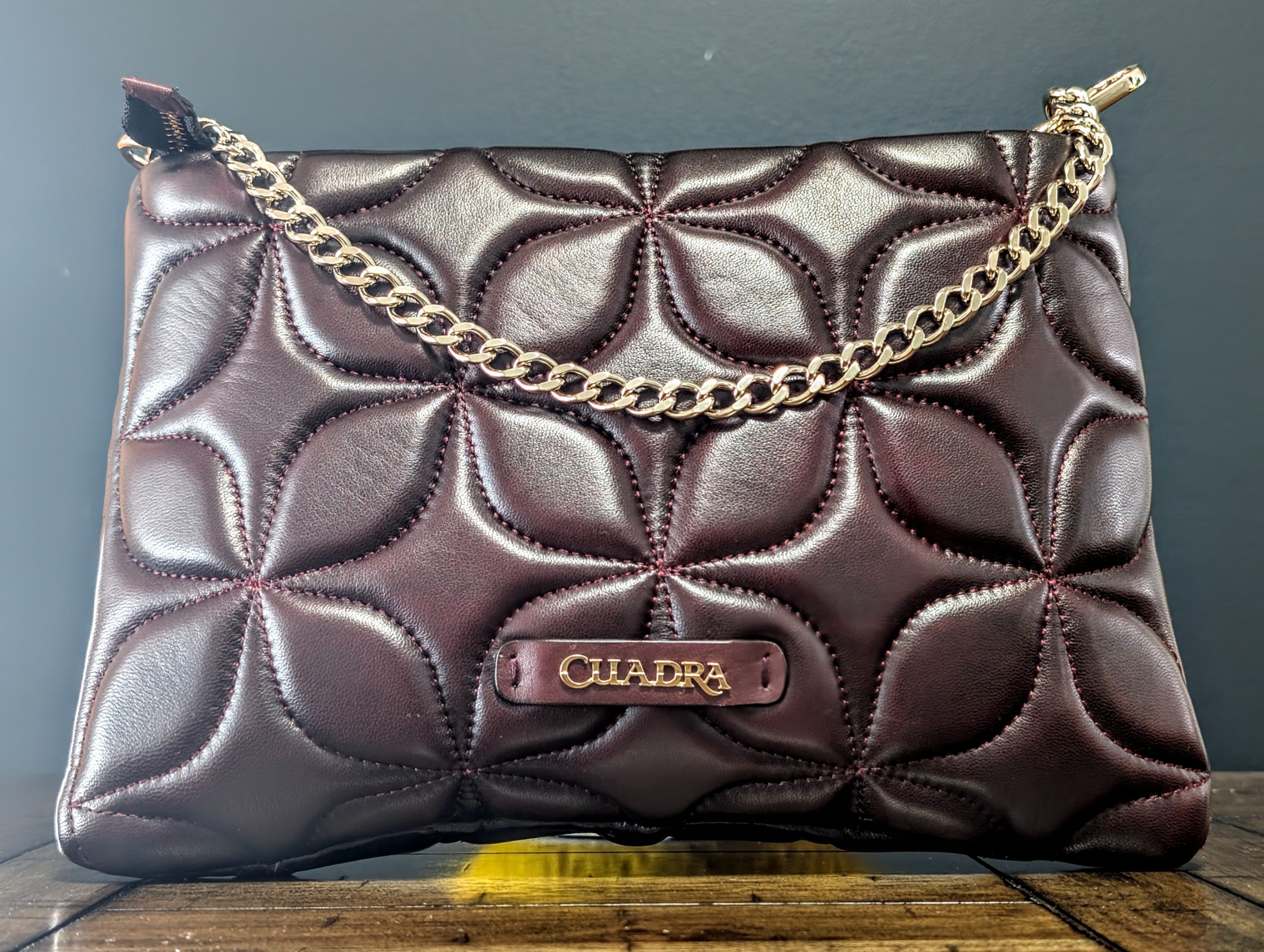 Bolsa de Dama en Panza de Pitón Color Vino