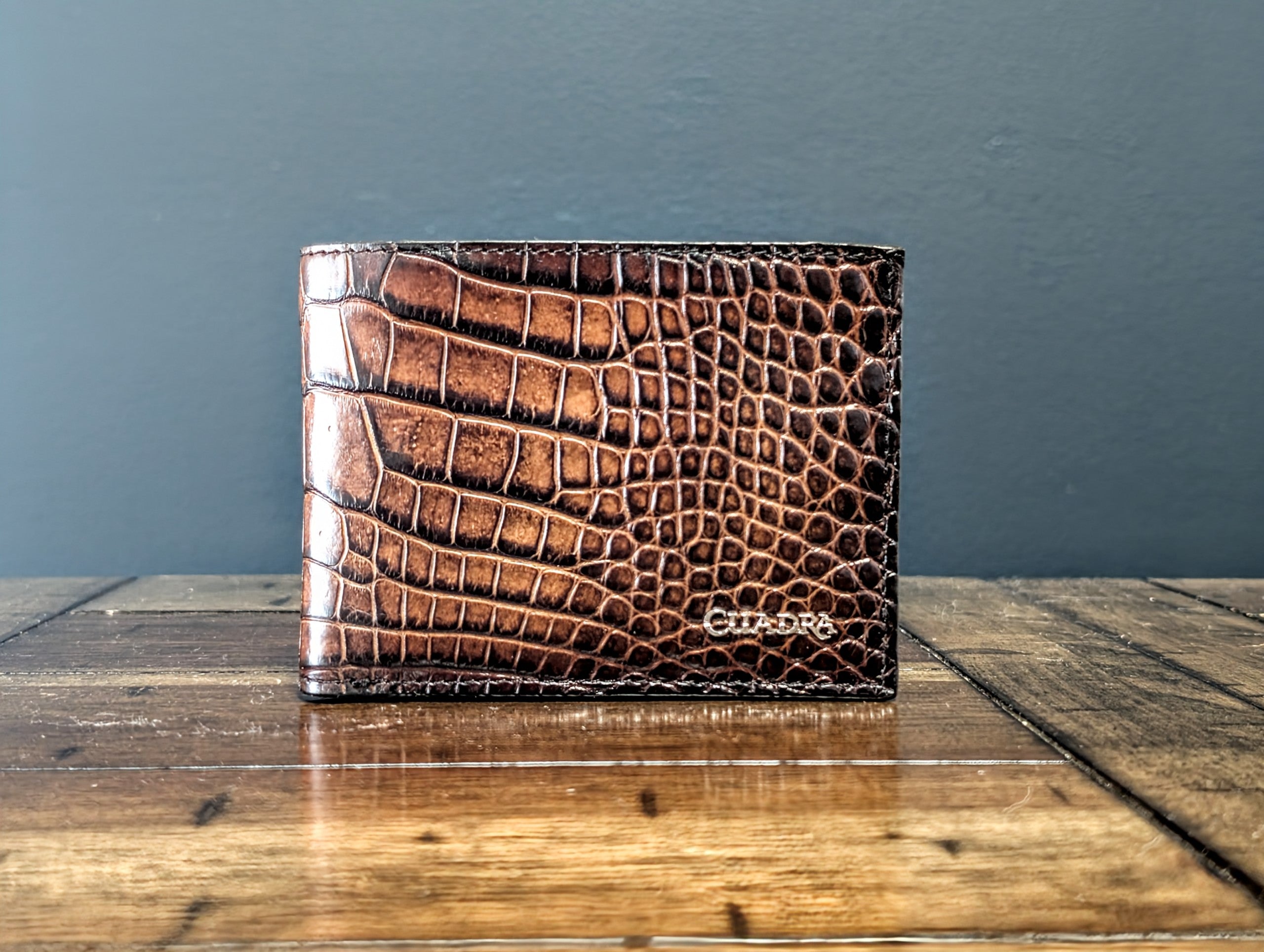 Cartera de Hombre en Piel de Lagarto Color Chocolate