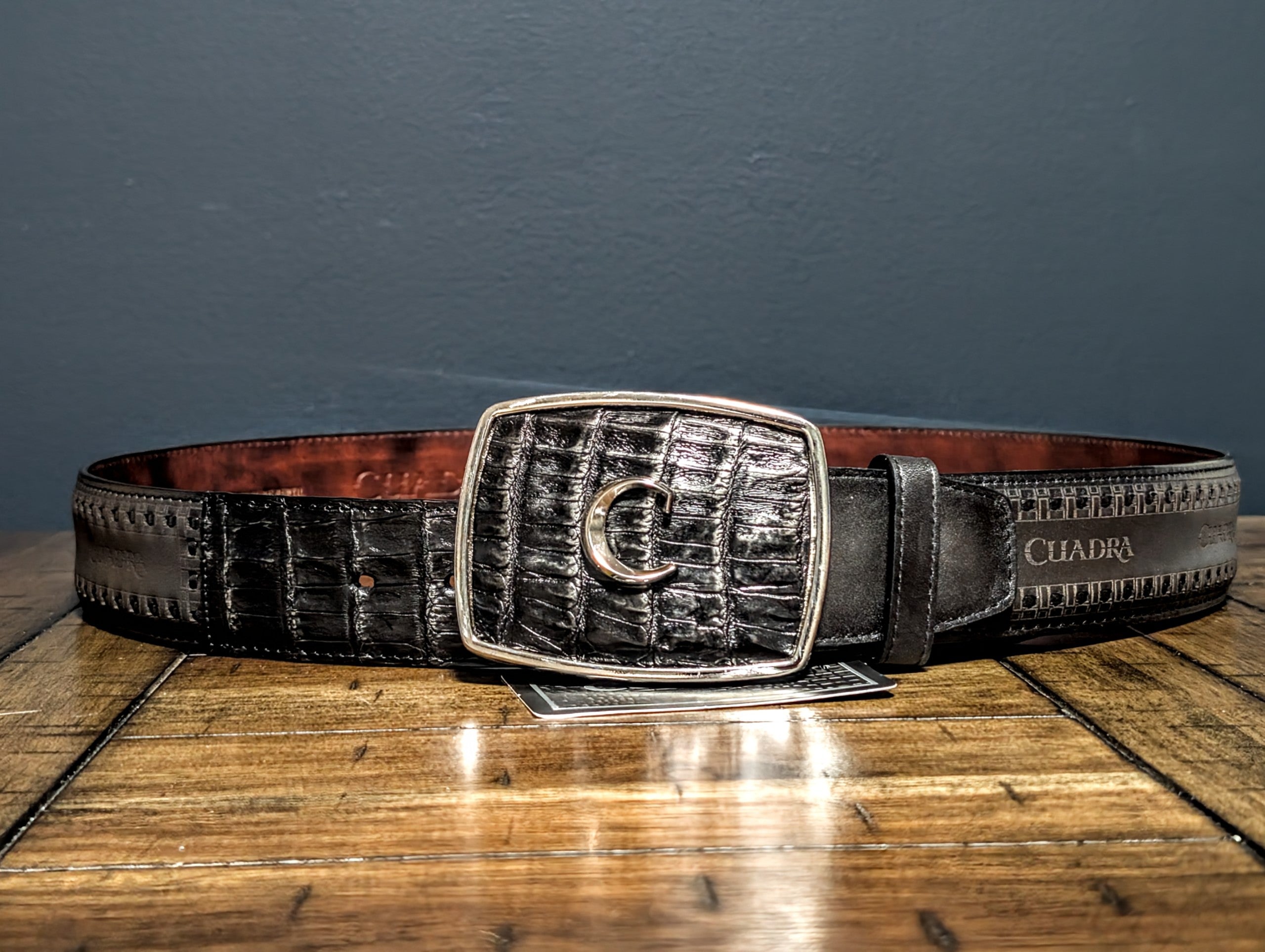Cinturón Ultra Exótico Cayman Cuadra