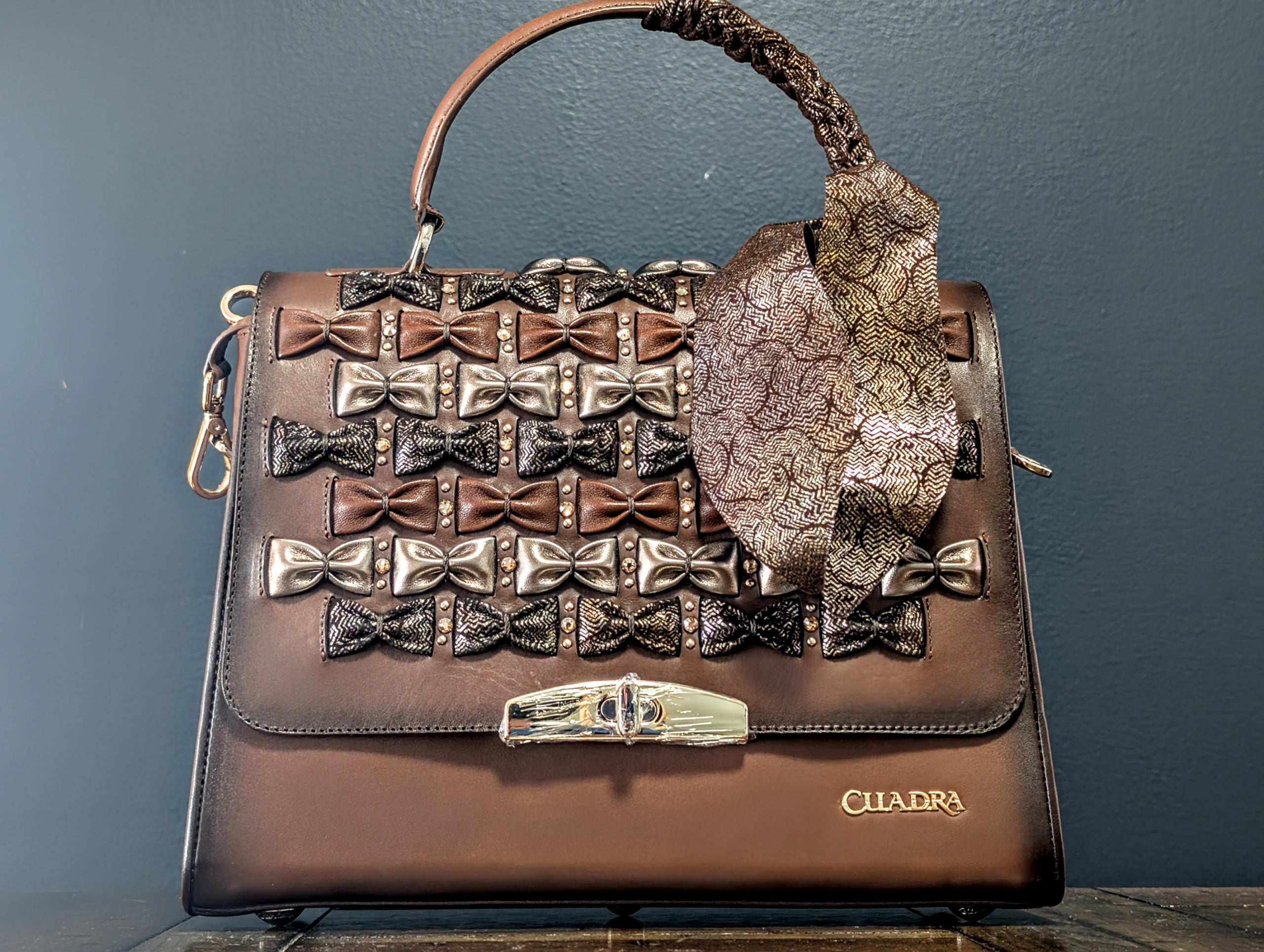 Bolsa de Dama Azteca en Color Cafe