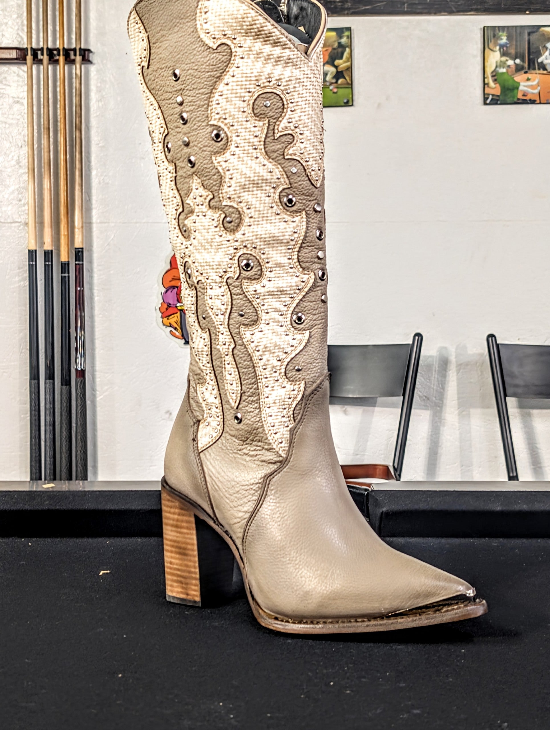 Bota tradicional de Mujer Color Beige